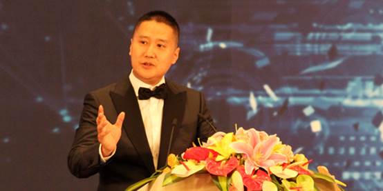 新浪科技：上海荷福控股有限公司董事長周錦霆：機(jī)器人的靈魂人工智能